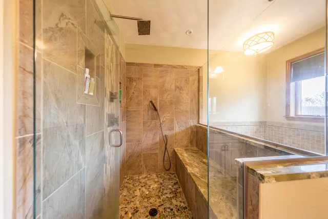 $599,900 | 1819 West Aberdeen Drive, Janesville, WI 53545