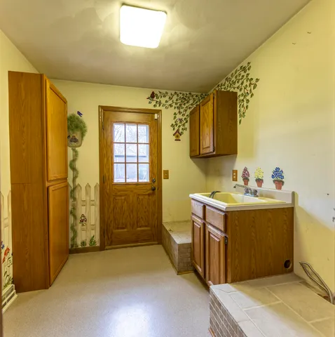 $599,900 | 1819 West Aberdeen Drive, Janesville, WI 53545