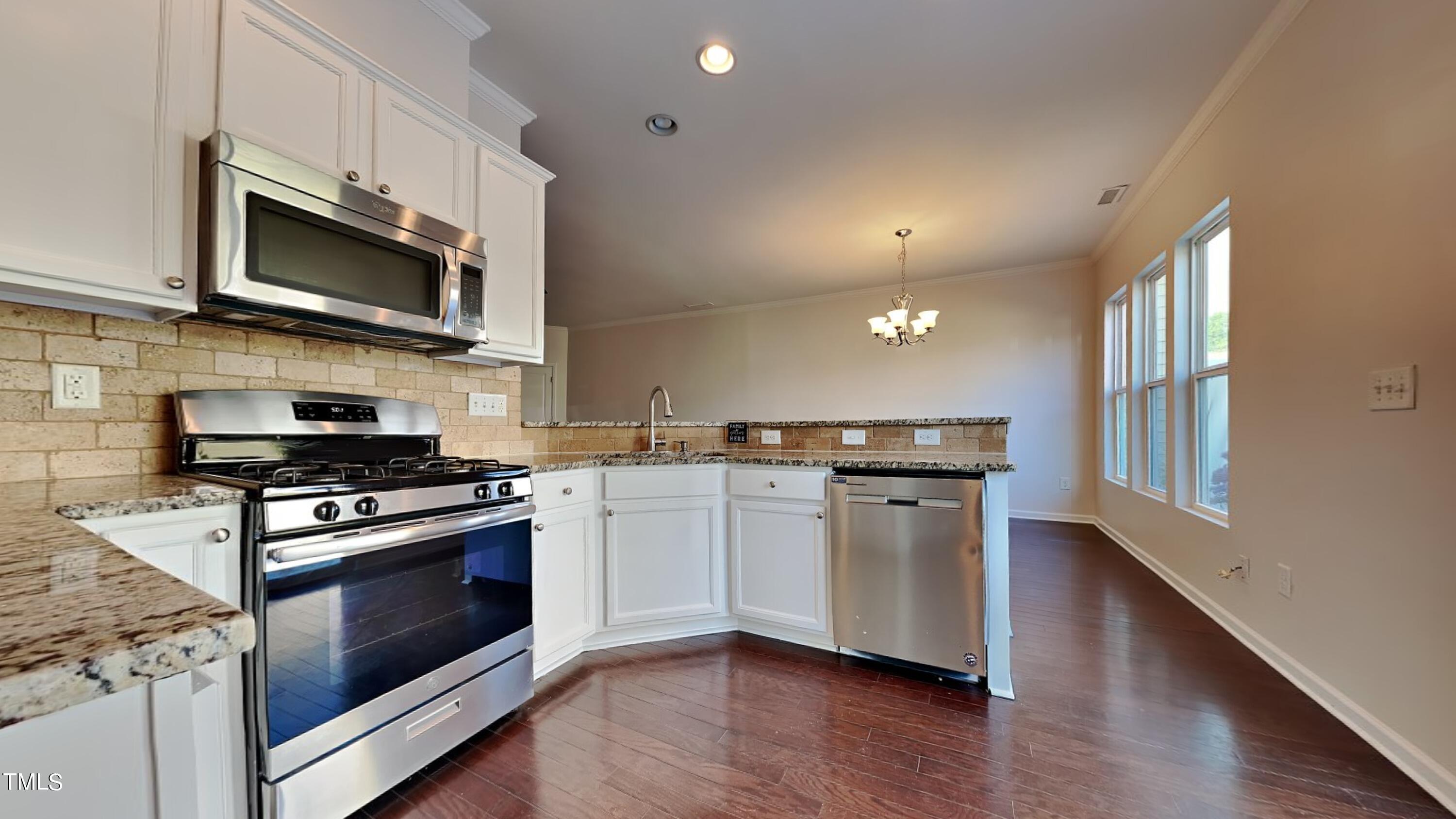 3911 Tresco Crossing Raleigh, NC 27616 - Photo 4 of 11 5_Image_JAVsLfB8of