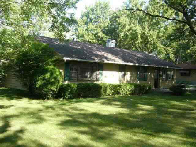 103 North Riverside Boulevard Goshen, IN 46526 - Photo 1 of 8 Gallery Image 1