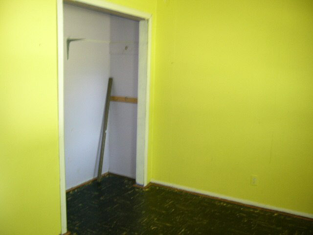 103 North Riverside Boulevard Goshen, IN 46526 - Photo 3 of 8 Gallery Image 3