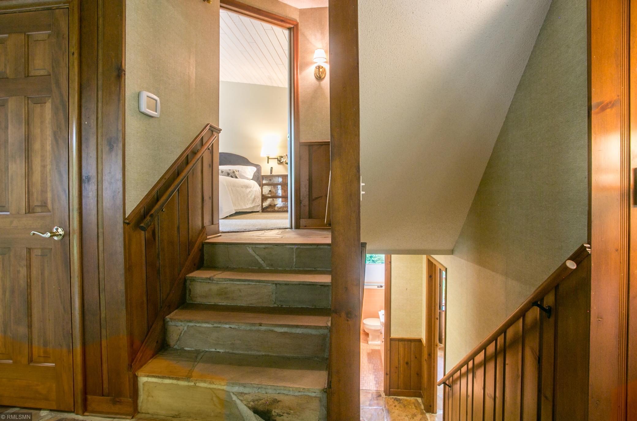 8009 Lea Road Bloomington, MN 55438 - Photo 15 of 67 Gallery Image 15