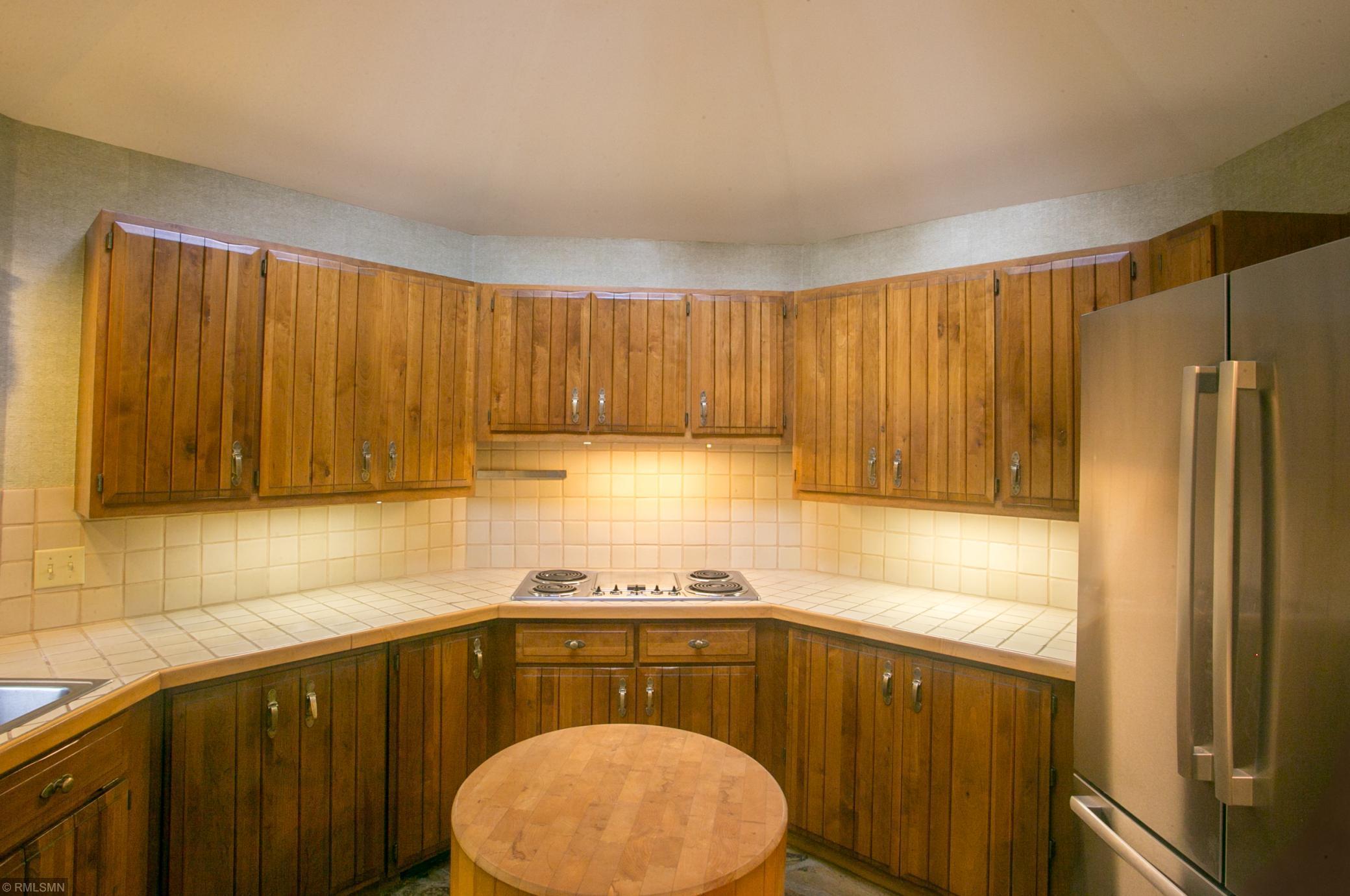 8009 Lea Road Bloomington, MN 55438 - Photo 26 of 67 Gallery Image 26