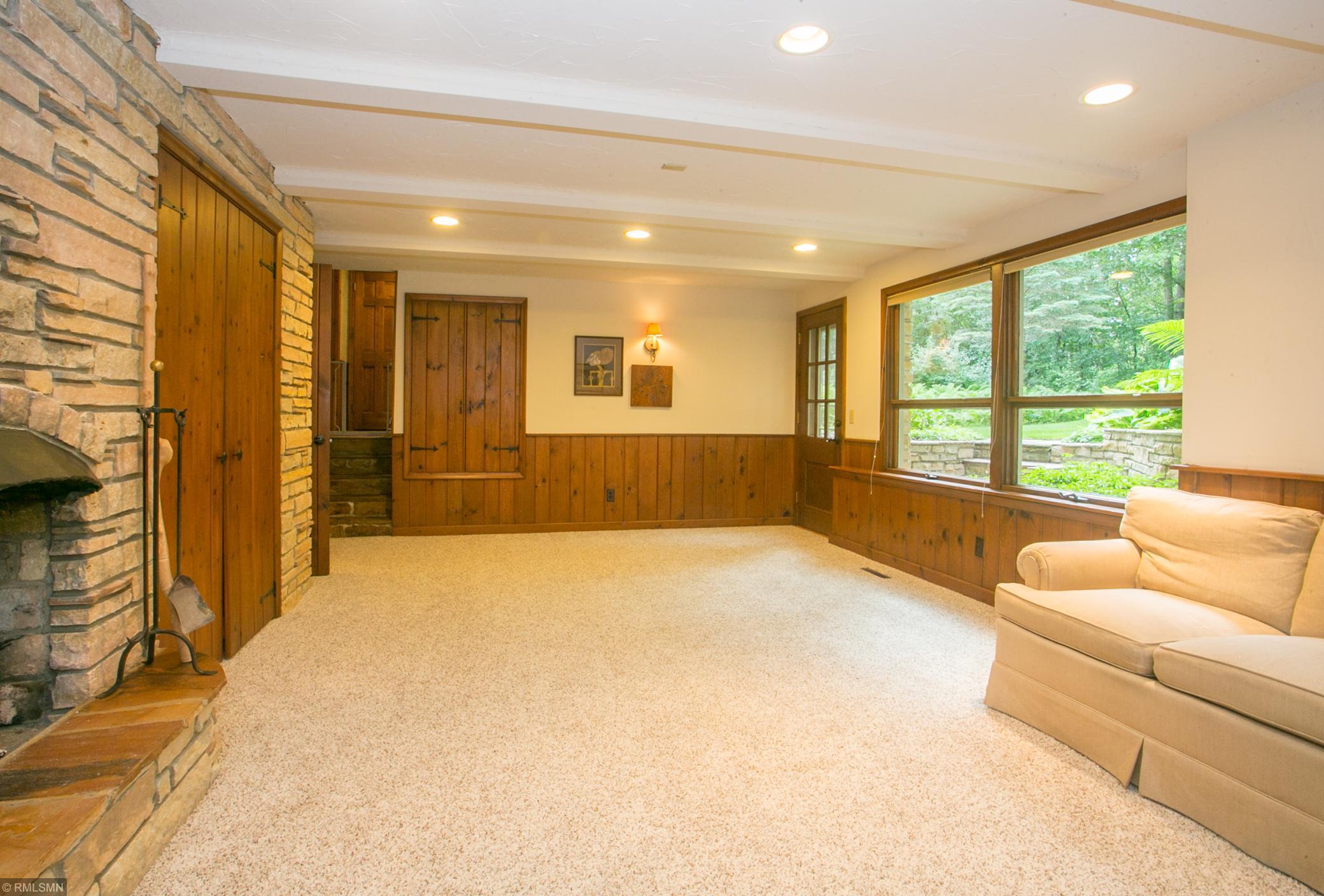 8009 Lea Road Bloomington, MN 55438 - Photo 33 of 67 Gallery Image 33