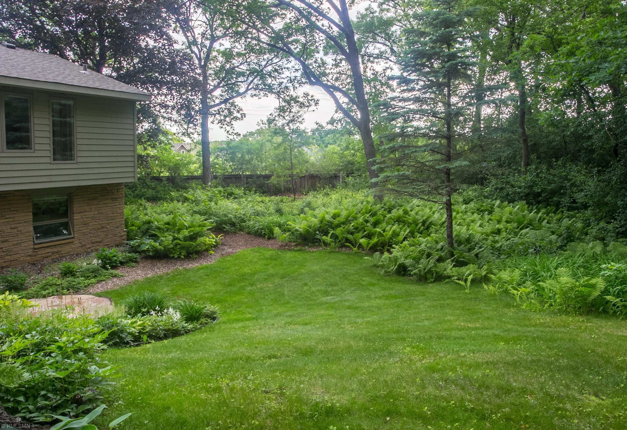 8009 Lea Road Bloomington, MN 55438 - Photo 48 of 67 Gallery Image 48