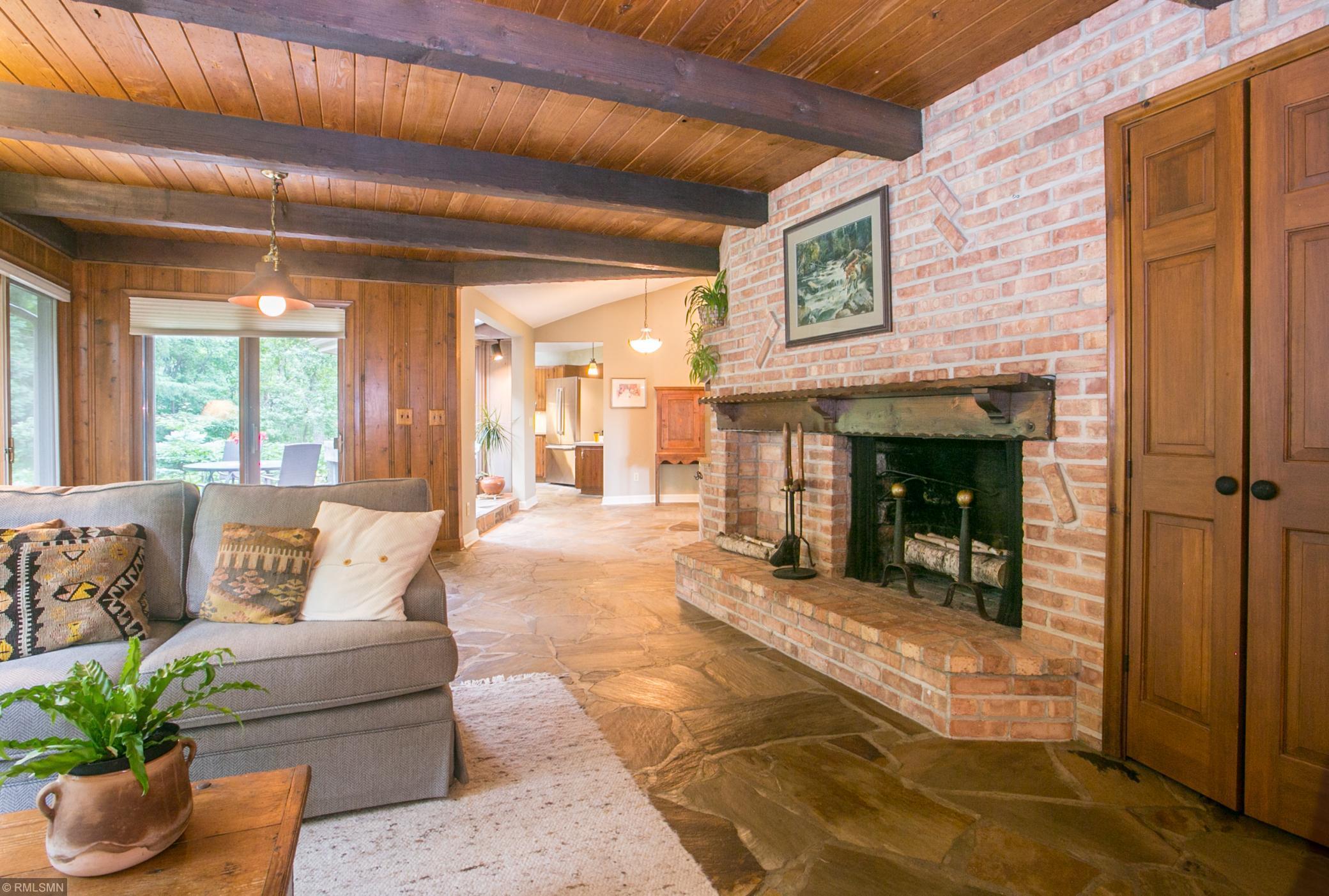 8009 Lea Road Bloomington, MN 55438 - Photo 7 of 67 Gallery Image 7