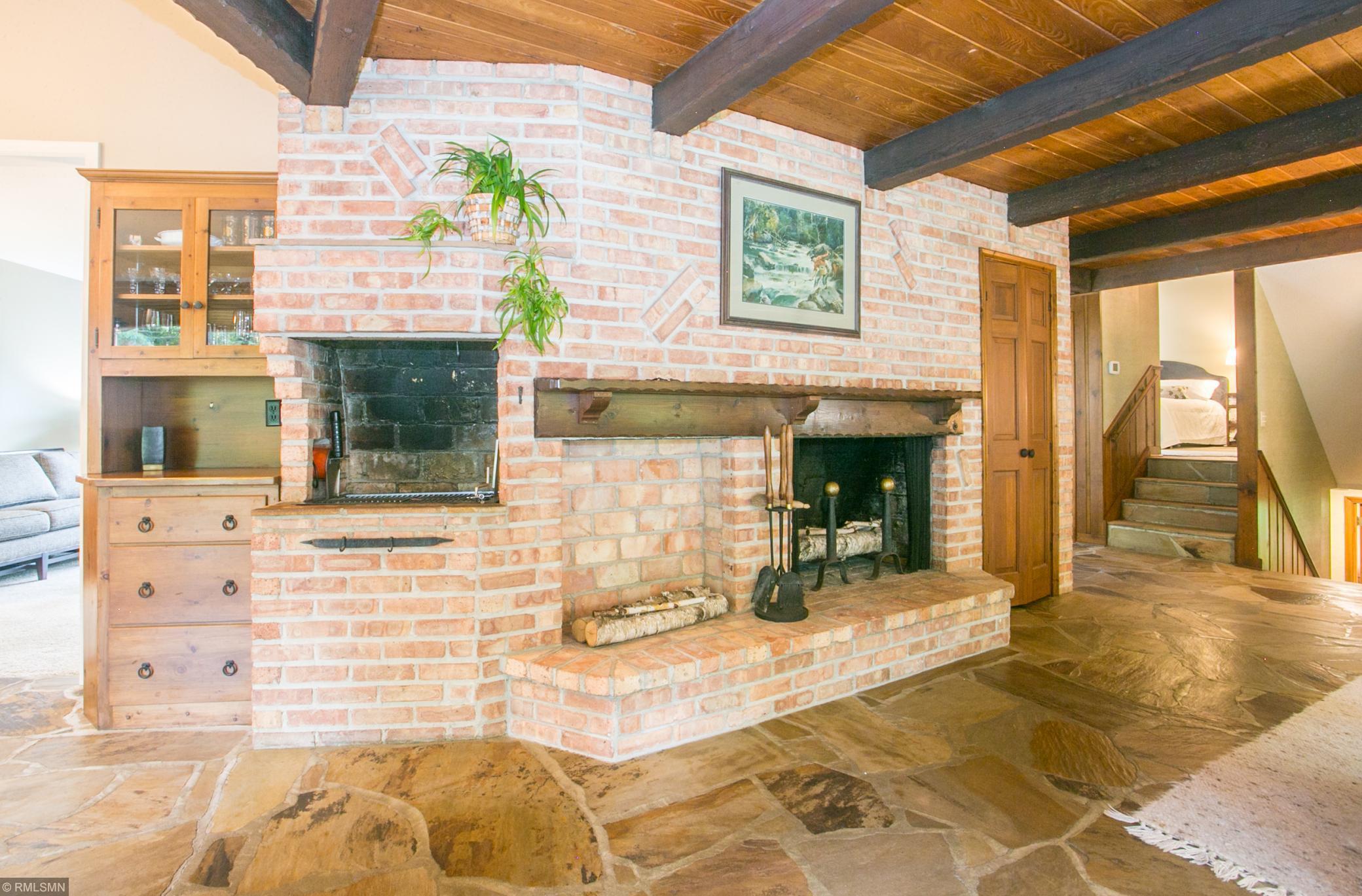 8009 Lea Road Bloomington, MN 55438 - Photo 10 of 67 Gallery Image 10