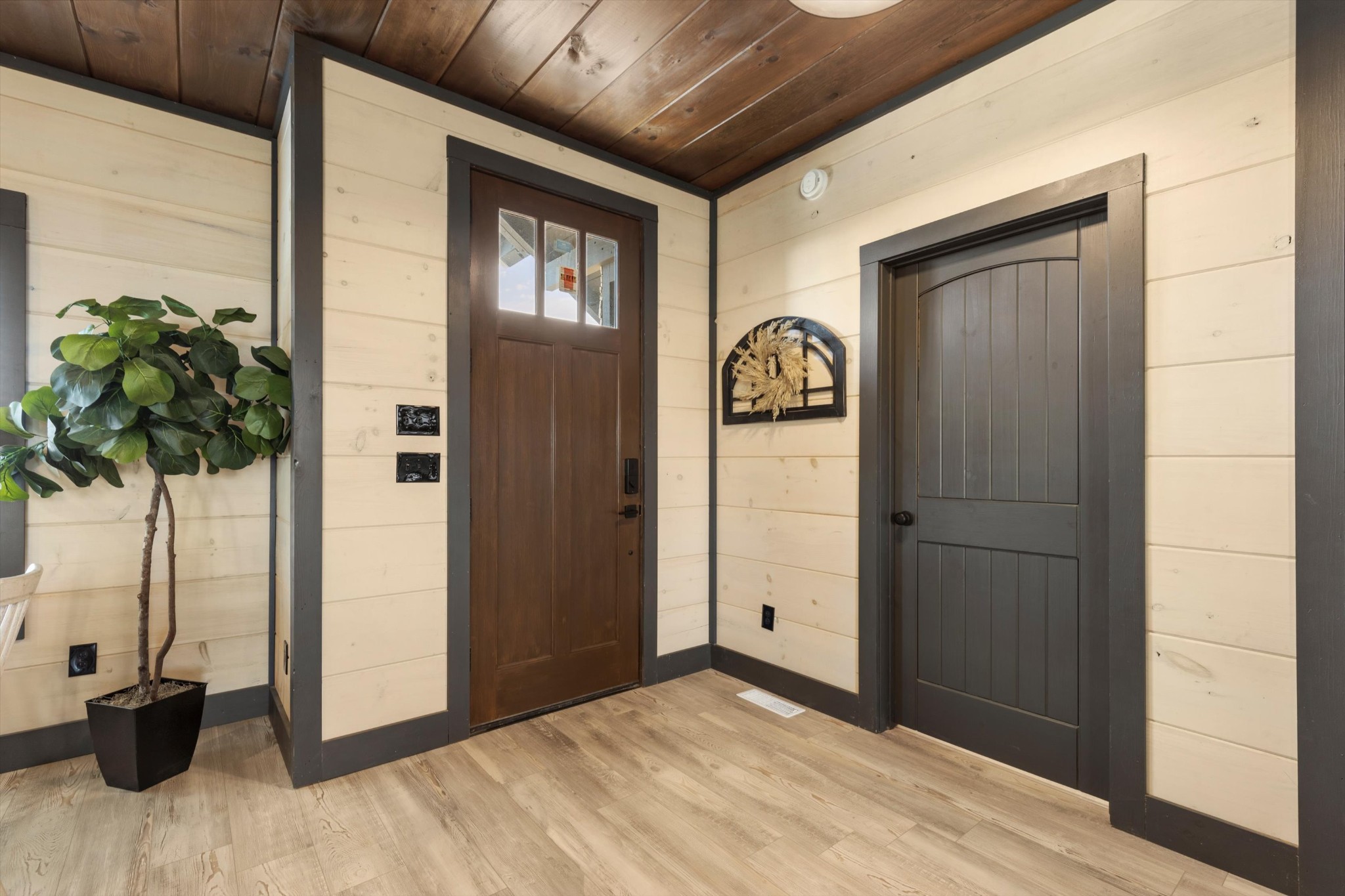 1335 Wildhorse Ridge Way Sevierville, TN 37862 - Photo 4 of 56 Gallery Image 4