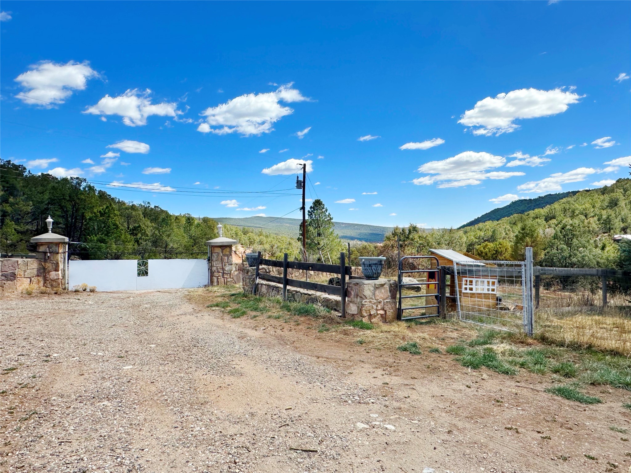 53 County Rd B44C Pecos, NM 87552 - Photo 44 of 51