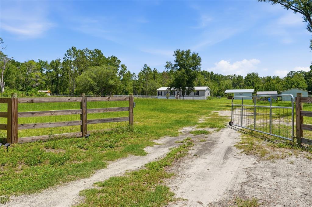 4889 Southwest 35th Trail Bell, FL 32619 - Photo 2 of 45