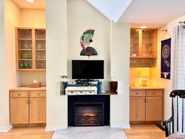 $750,000 | 6 Brandywine Lane, Narragansett, RI 02882