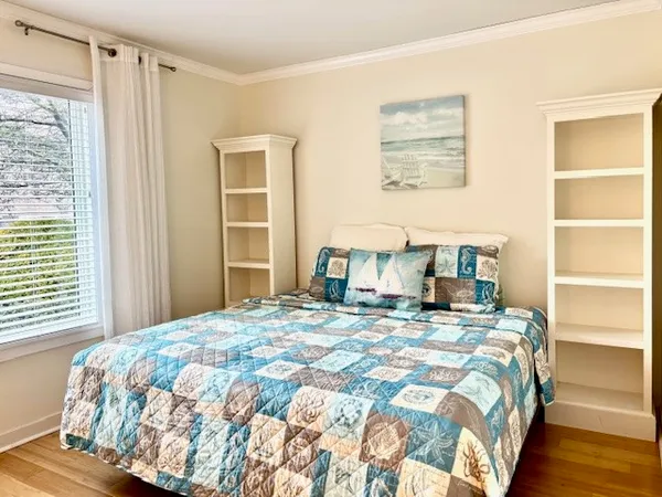 $750,000 | 6 Brandywine Lane, Narragansett, RI 02882