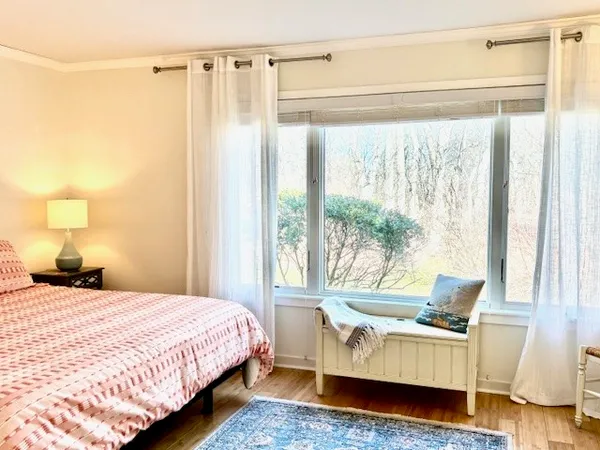 $750,000 | 6 Brandywine Lane, Narragansett, RI 02882