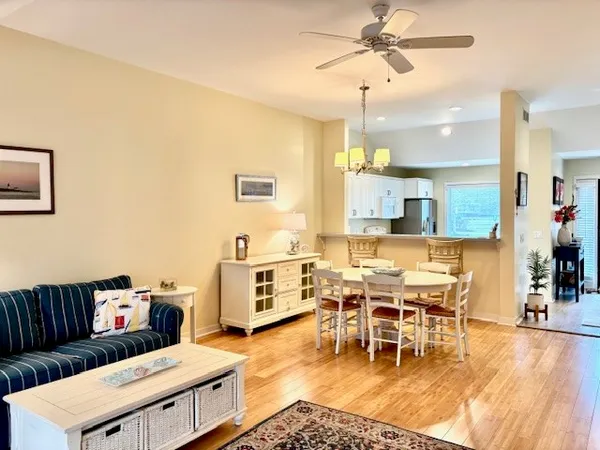 $750,000 | 6 Brandywine Lane, Narragansett, RI 02882