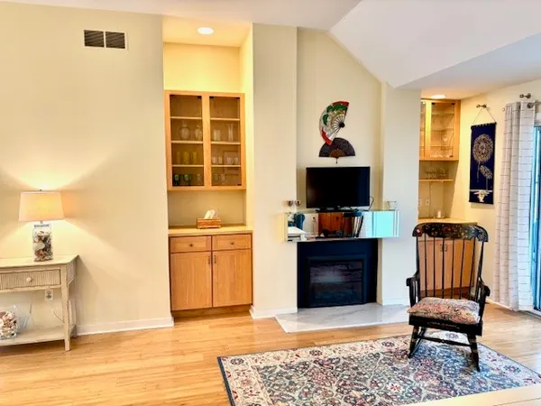 $750,000 | 6 Brandywine Lane, Narragansett, RI 02882