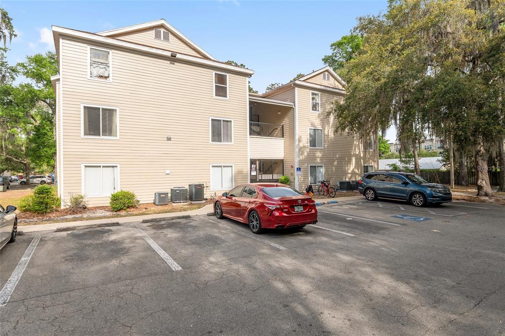 3800 Southwest 20th Avenue, Unit 505 Gainesville, FL 32607 - Photo 3 of 44
