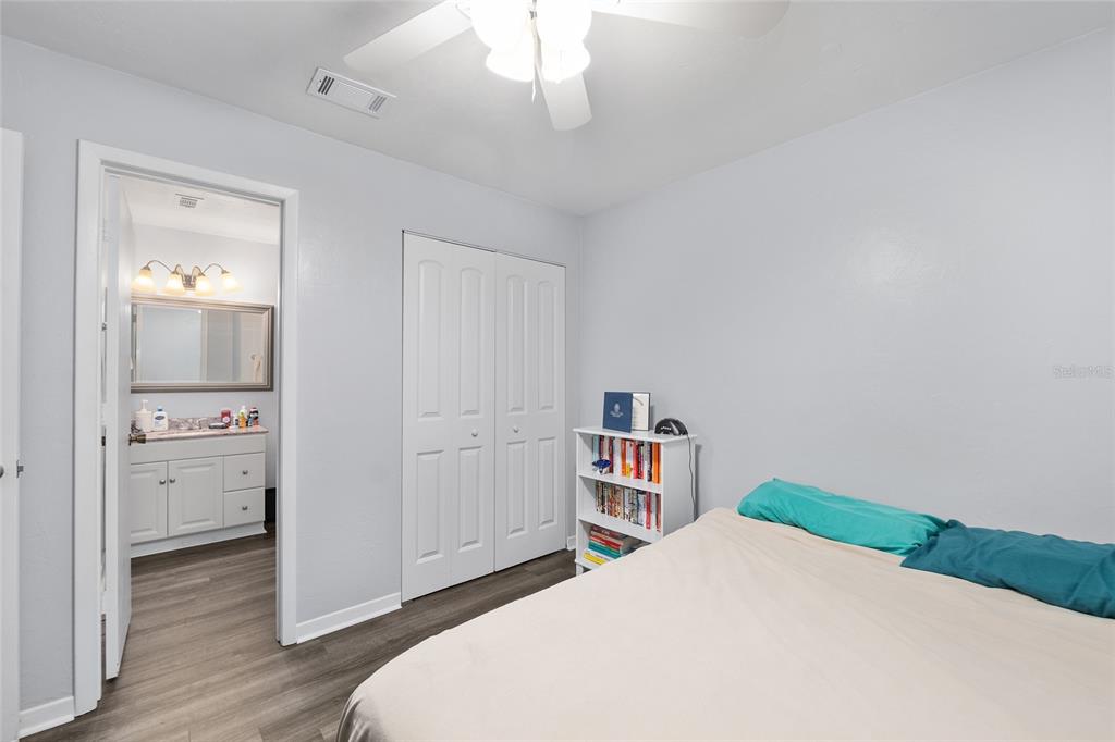 3800 Southwest 20th Avenue, Unit 505 Gainesville, FL 32607 - Photo 37 of 44