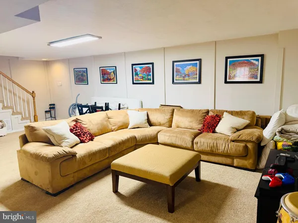 $4,500 | 3810 Lynn Regis Court, Fairfax, VA 22031