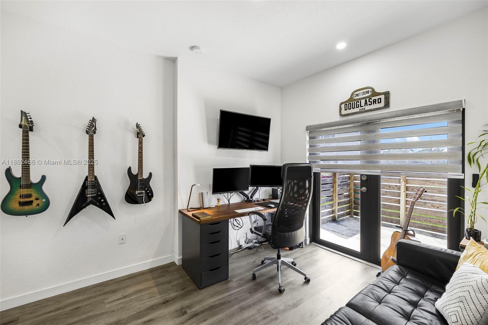 13353 Southwest 250th Terrace Homestead, FL 33032 - Photo 20 of 63