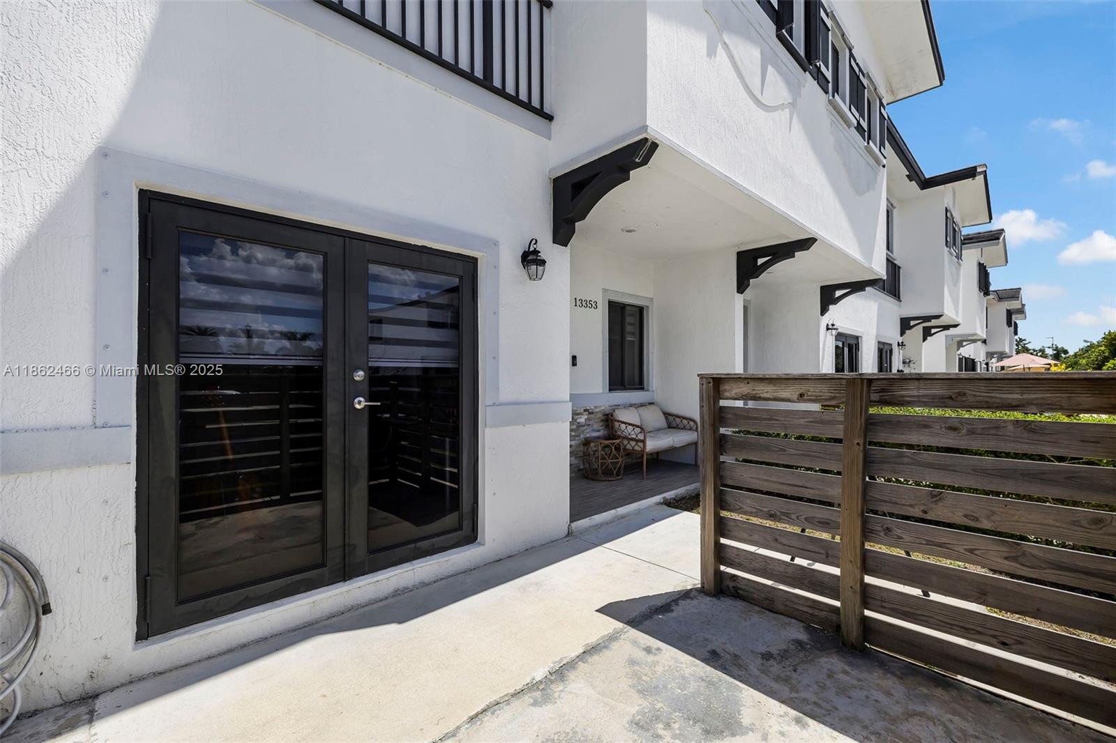 13353 Southwest 250th Terrace Homestead, FL 33032 - Photo 3 of 63