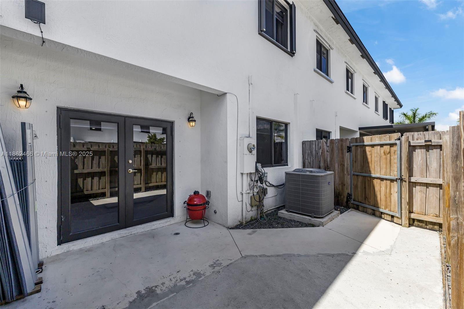 13353 Southwest 250th Terrace Homestead, FL 33032 - Photo 38 of 63