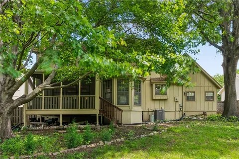 $515,000 | 7936 Alden Street, Lenexa, KS 66215