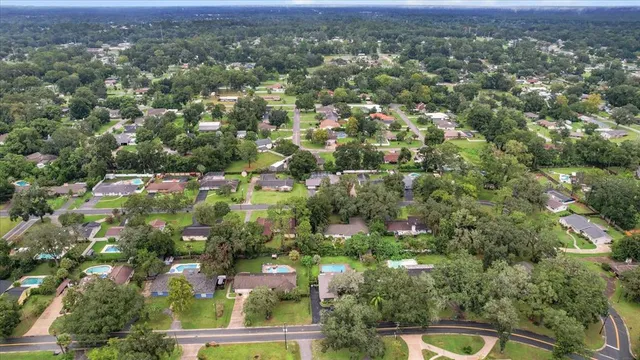 $315,000 | 4015 Southeast 15th Street, Ocala, FL 34471