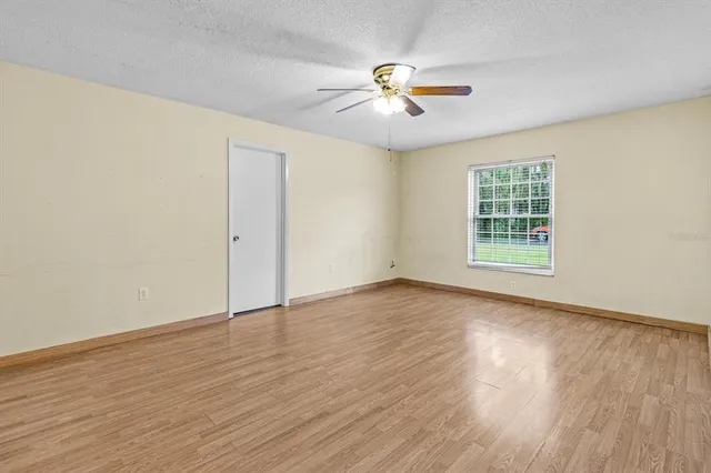 $315,000 | 4015 Southeast 15th Street, Ocala, FL 34471