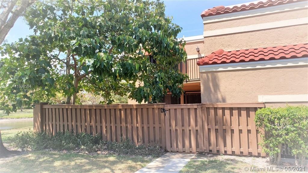 8068 Severn Drive, Unit D Boca Raton, FL 33433 - Photo 1 of 32