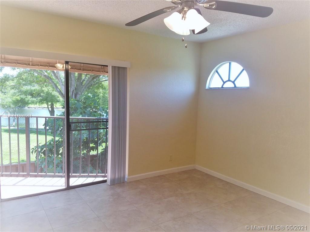 8068 Severn Drive, Unit D Boca Raton, FL 33433 - Photo 12 of 32