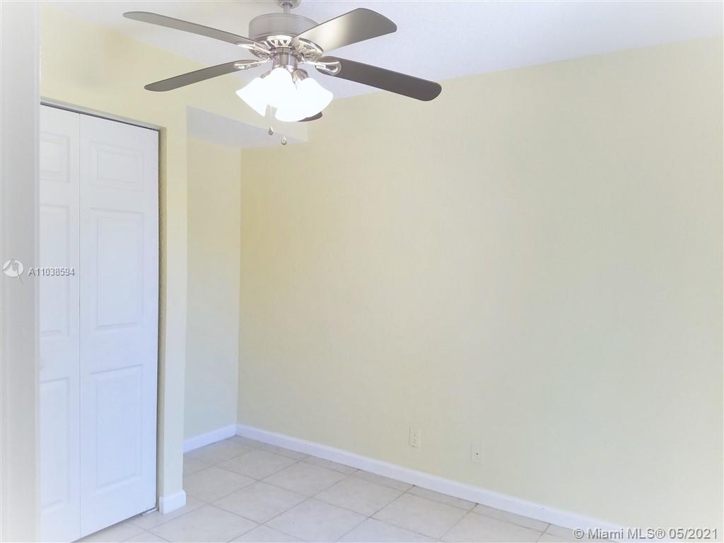 8068 Severn Drive, Unit D Boca Raton, FL 33433 - Photo 14 of 32