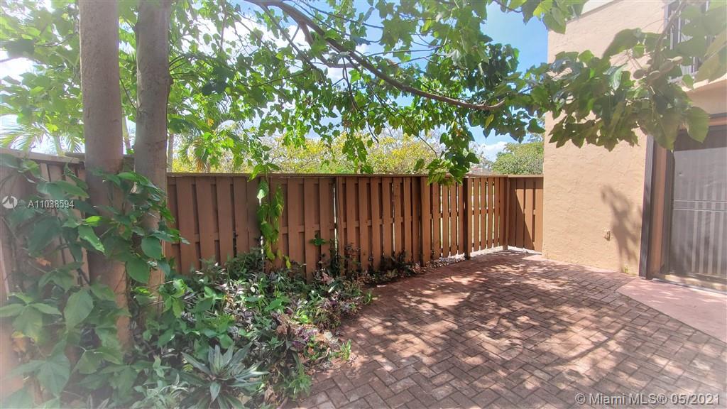 8068 Severn Drive, Unit D Boca Raton, FL 33433 - Photo 20 of 32