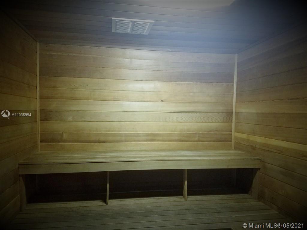 8068 Severn Drive, Unit D Boca Raton, FL 33433 - Photo 31 of 32