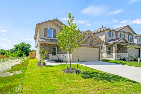 $2,500 | 14903 Pearl Flats, San Antonio, TX 78253