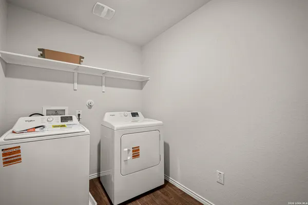 $2,400 | 14903 Pearl Flats, San Antonio, TX 78253