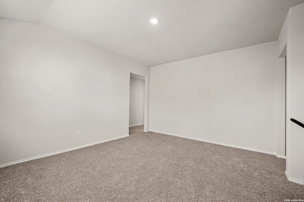 $2,400 | 14903 Pearl Flats, San Antonio, TX 78253