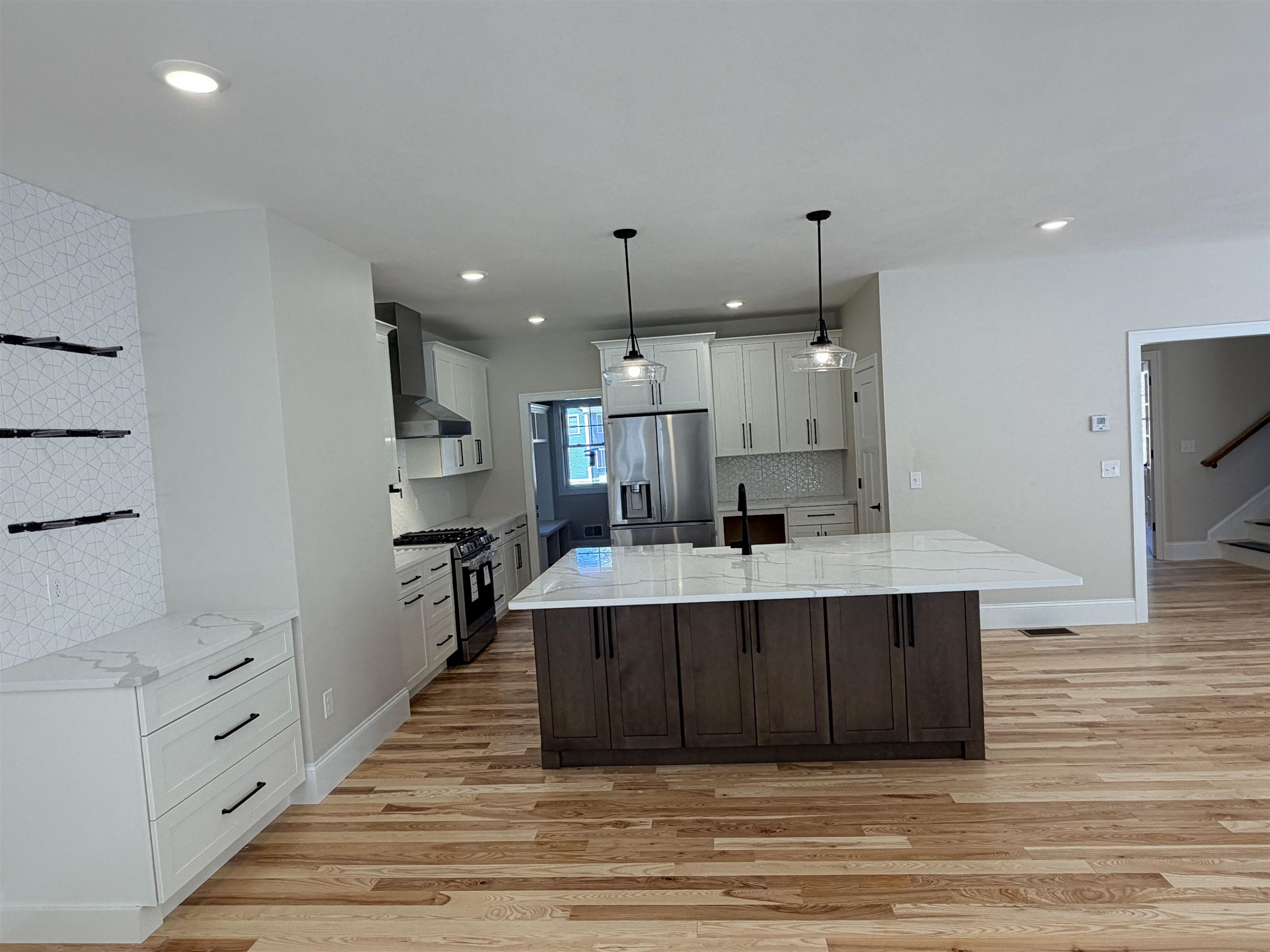 101 A Seaverns Bridge Road Merrimack, NH 03054 - Photo 5 of 47 Gallery Image 5