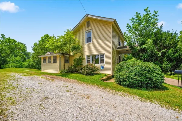 $149,900 | 1476 Kracker Street Northwest, Massillon, OH 44646