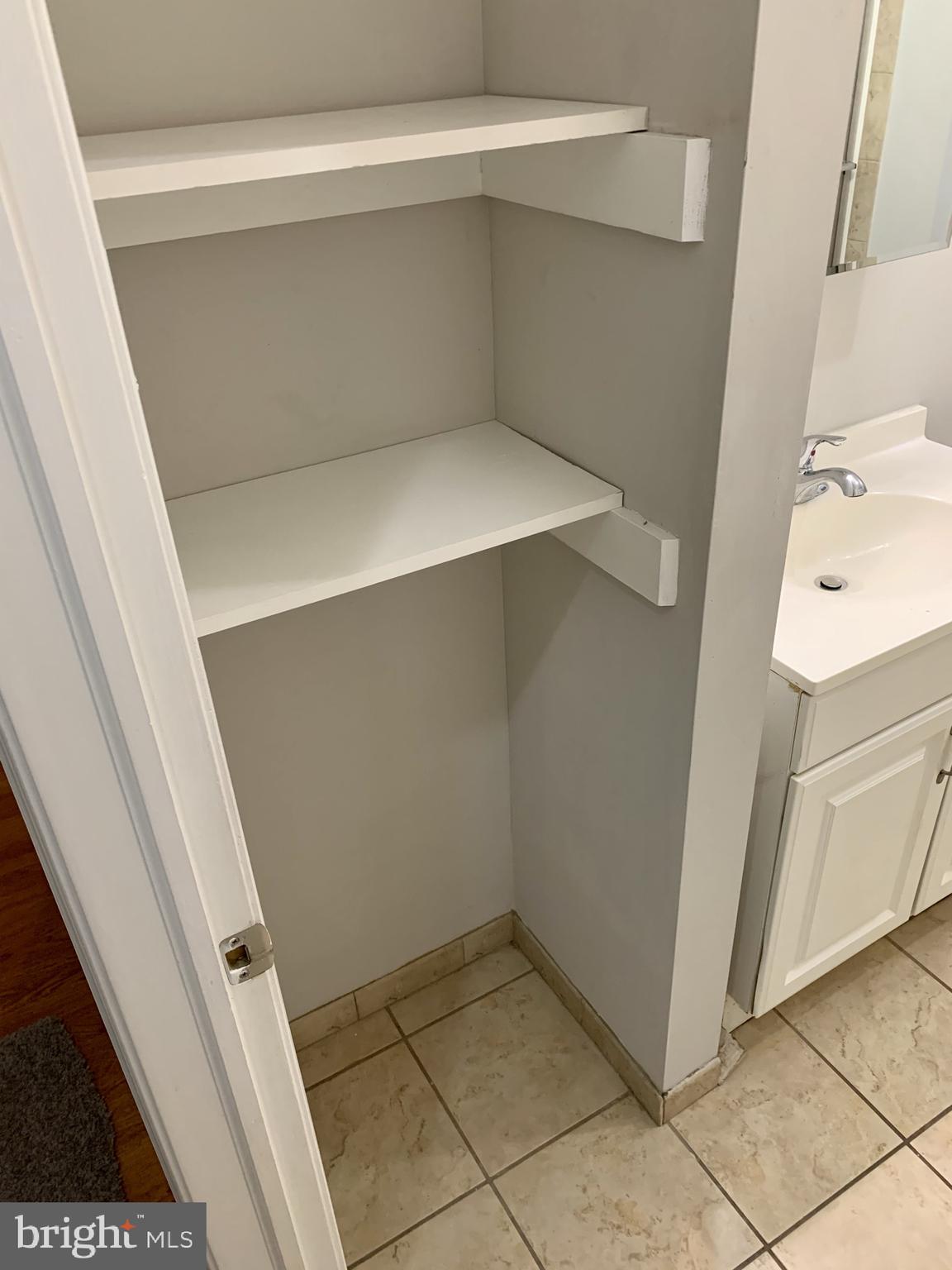 4439 Chestnut Street, Unit 1R Philadelphia, PA 19104 - Photo 14 of 22 a utility room with dryer and washer