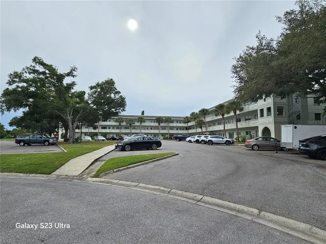 $1,550 | 2386 Sumatran Way, Unit 44, Clearwater, FL 33763