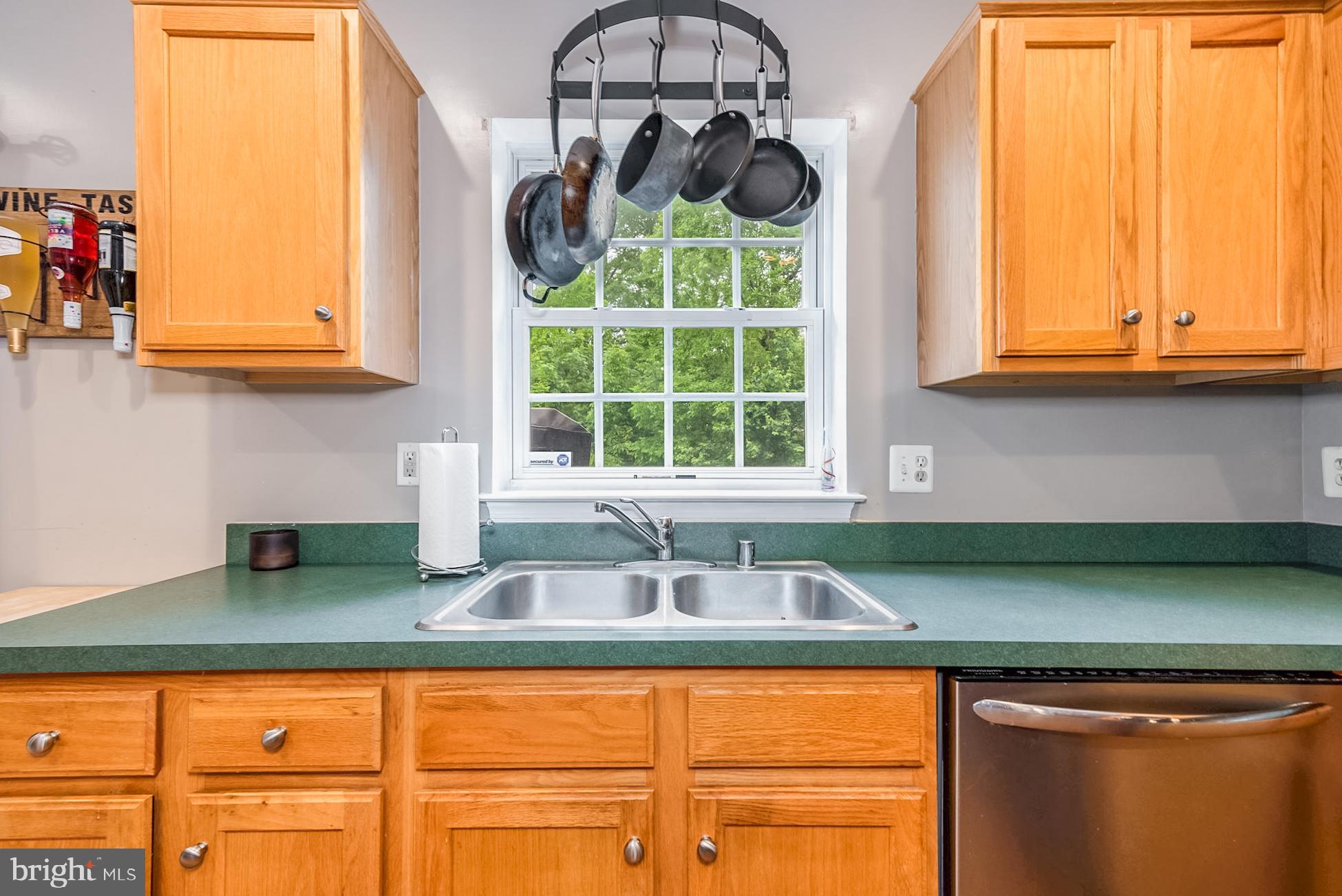 8903 Stable Forest Place Bristow, VA 20136 - Photo 16 of 31