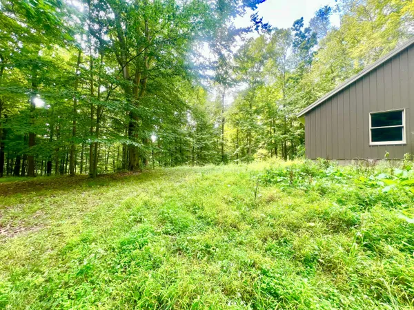 $199,900 | 2201 South Sand Lake Road, Hillsdale, MI 49242