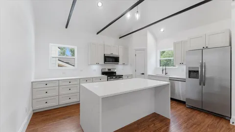 $549,900 | 10802 Fairview Drive, Conroe, TX 77385