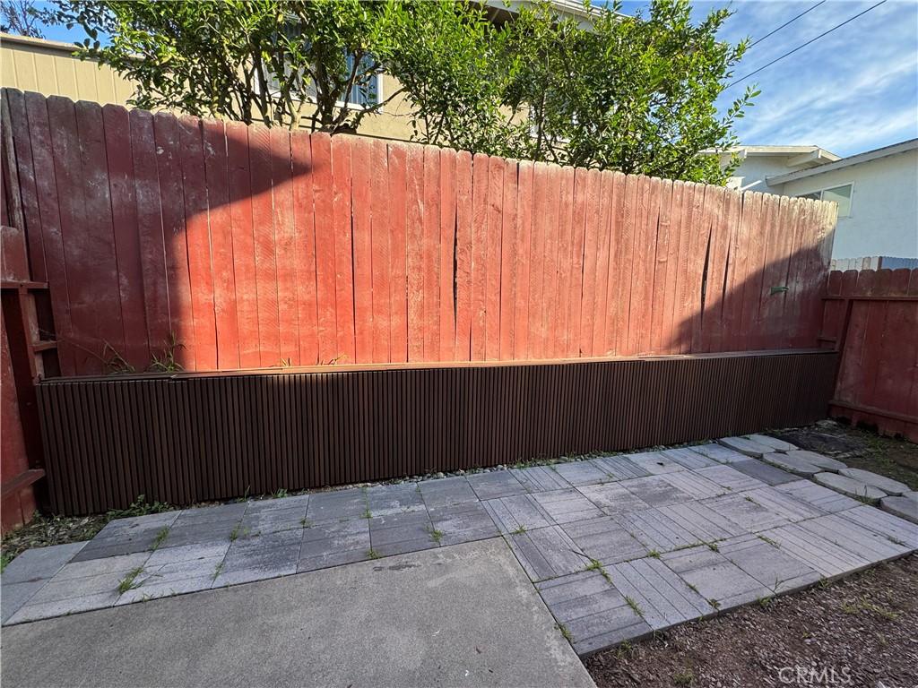 1102 Barbara Street, Unit B Redondo Beach, CA 90277 - Photo 17 of 22 a view of a backyard