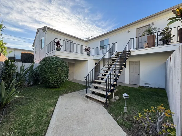$3,995 | 1102 Barbara Street, Unit B, Redondo Beach, CA 90277