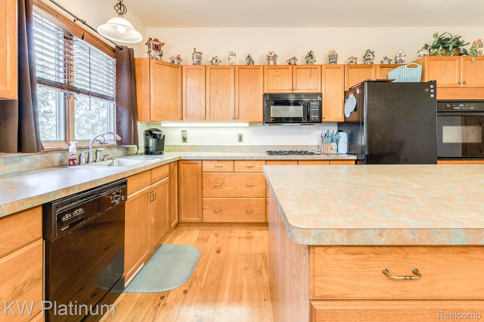 8614 Kilgore Road Avoca, MI 48006 - Photo 5 of 44 Gallery Image 5