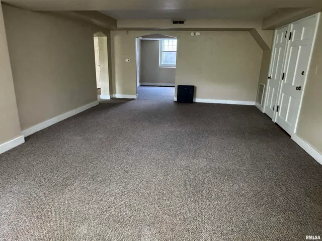 $1,050 | 2648 Ripley Street, Unit 5, Davenport, IA 52803