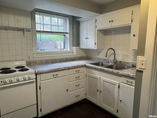 $1,050 | 2648 Ripley Street, Unit 5, Davenport, IA 52803