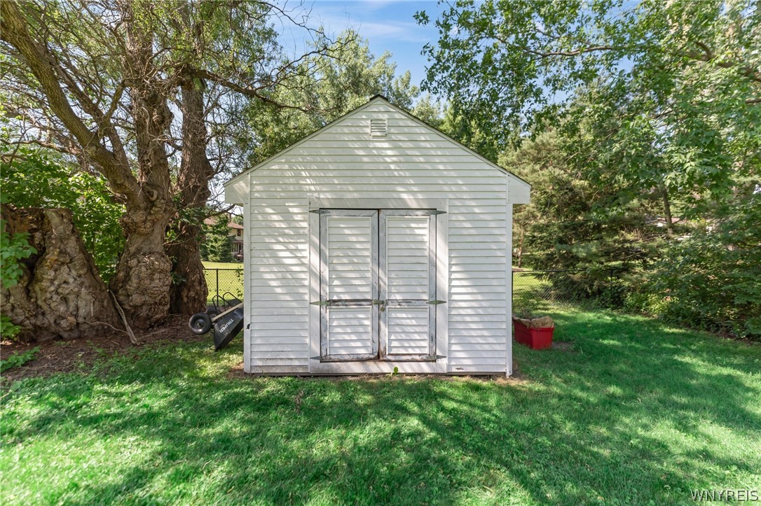 4631 Pine Manor, Unit E Clarence, NY 14031 - Photo 44 of 50