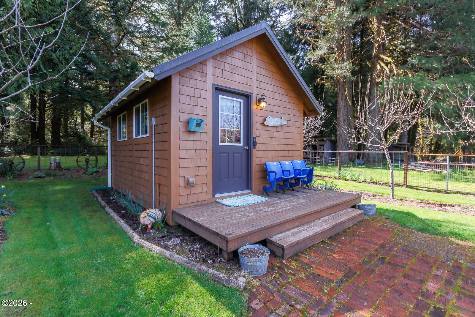 871 Old River Road Northeast Siletz, OR 97380 - Photo 43 of 86 Guest House